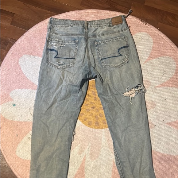 American Eagle Outfitters Distressed Light Blue Boyfriend Jeans - Picture 2 of 3
